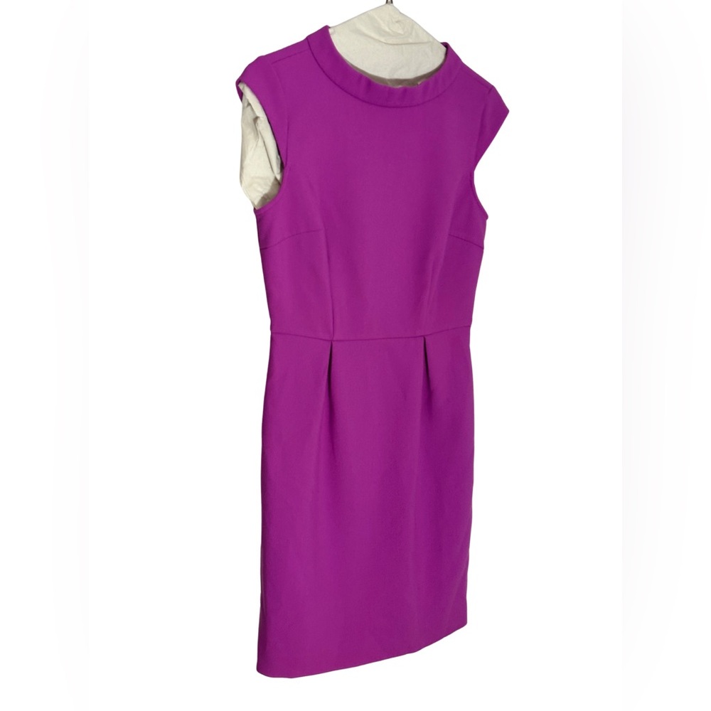 Bright pink dress from Ann Taylor. Size 0. Excellent condition.